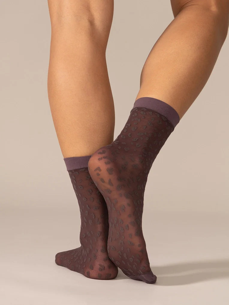 Mini Leopard Sheer Socks in Plum