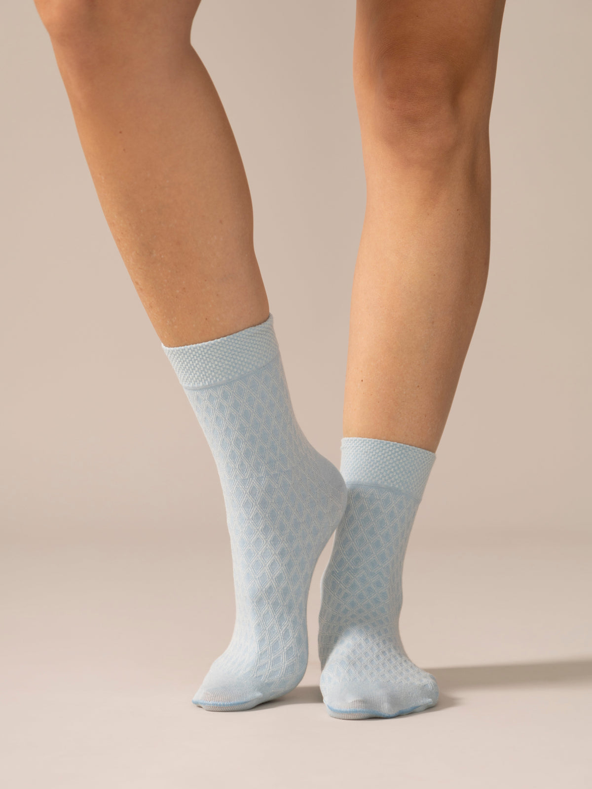 Diamond Light Socks in Powder Blue